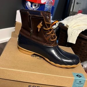 Sperry boots